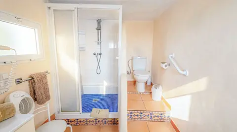 Chalet bathroom at Villa Monaco Adeje Tenerife Chalet bathroom at Villa Monaco Adeje Tenerife