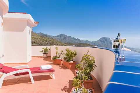 Large Shared first floor terrace with sea views with access from Sky bedroom at Villa Monaco Adeje Tenerife